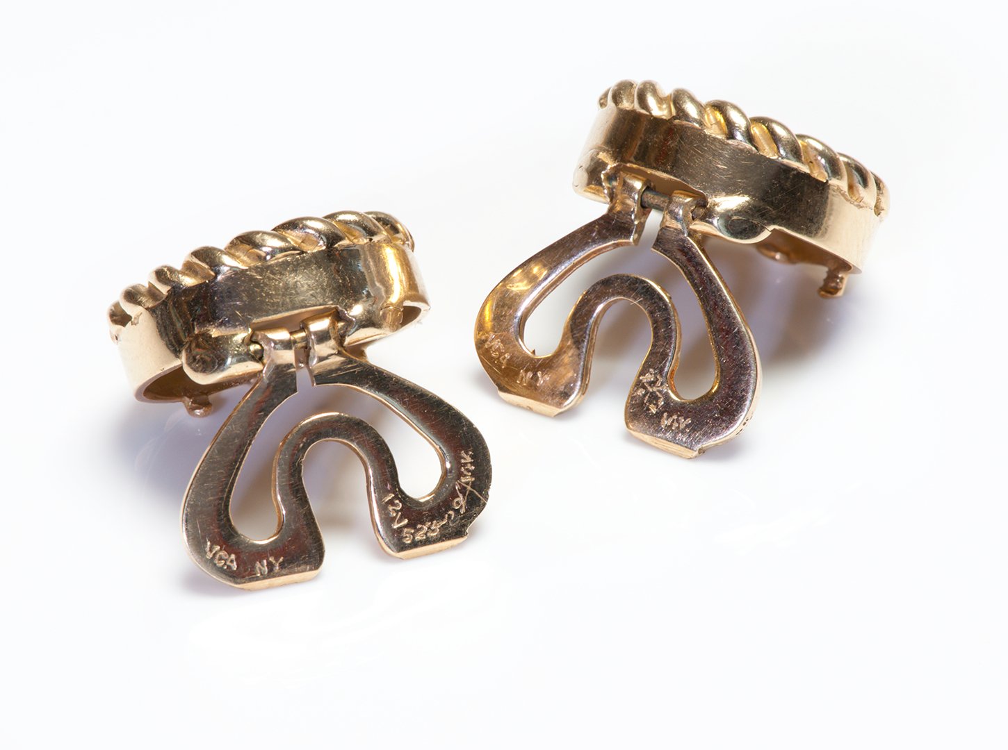 Van Cleef & Arpels Gold Onyx Cufflink Button Covers