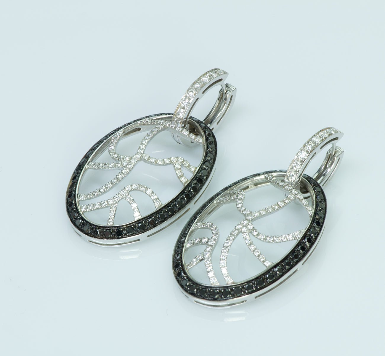 Versace 18K White Gold Black & White Diamond Earrings - DSF Antique Jewelry