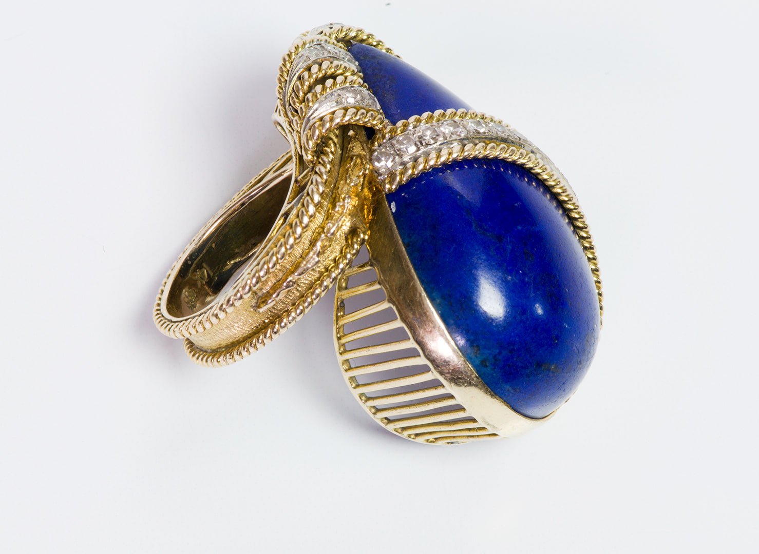 Vintage 14K Yellow Gold Pear Shape Cabochon Lapis & Diamond Ring