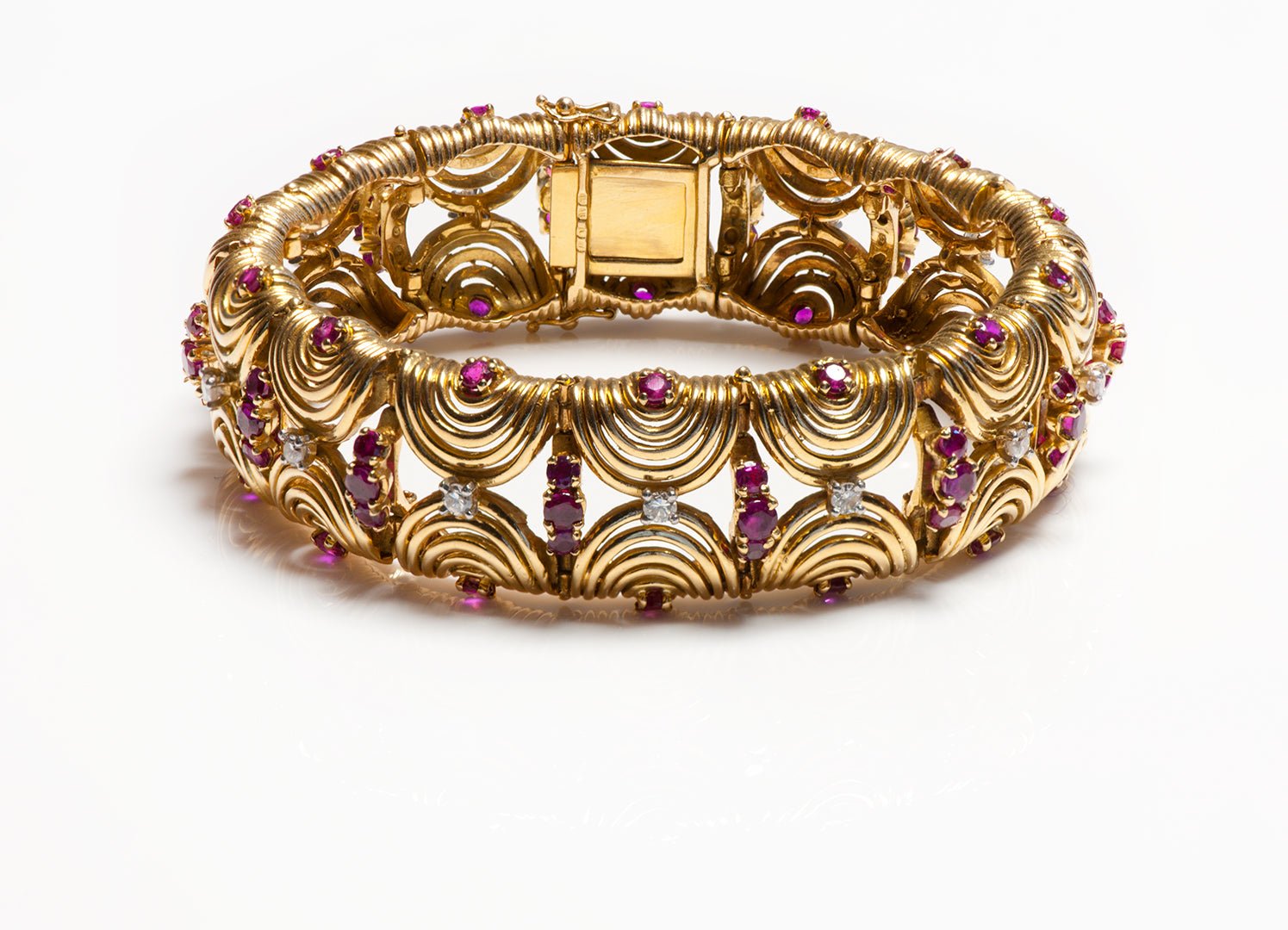 Vintage 18K Gold Circle Ruby Diamond Bracelet