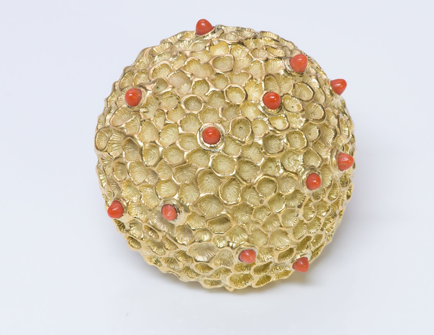 Vintage 18K Gold Dome Coral Brooch