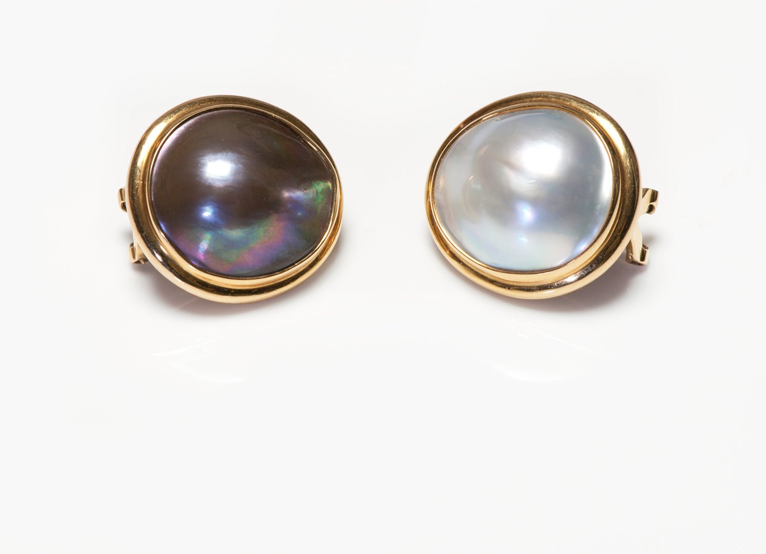 Vintage 18K Gold White & Grey Mabe Pearl Earrings