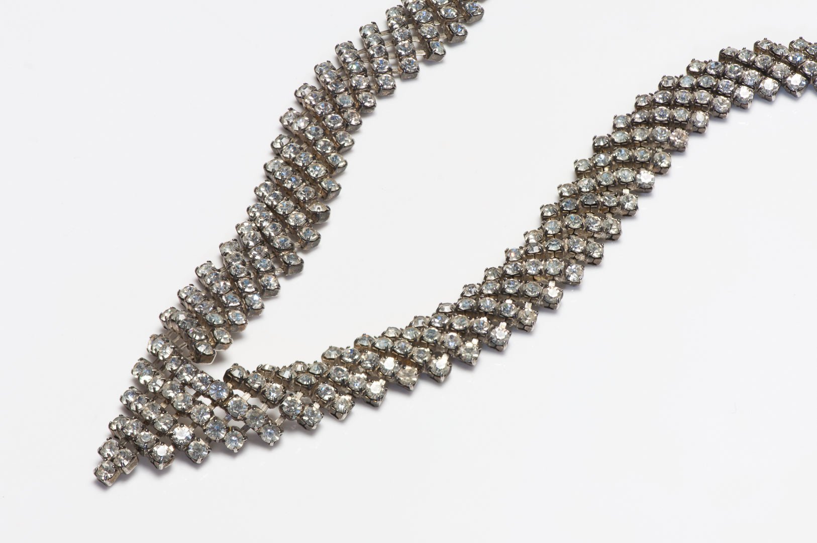 Vintage 1950’s Rhodium Plated Crystal Mesh V Collar Necklace