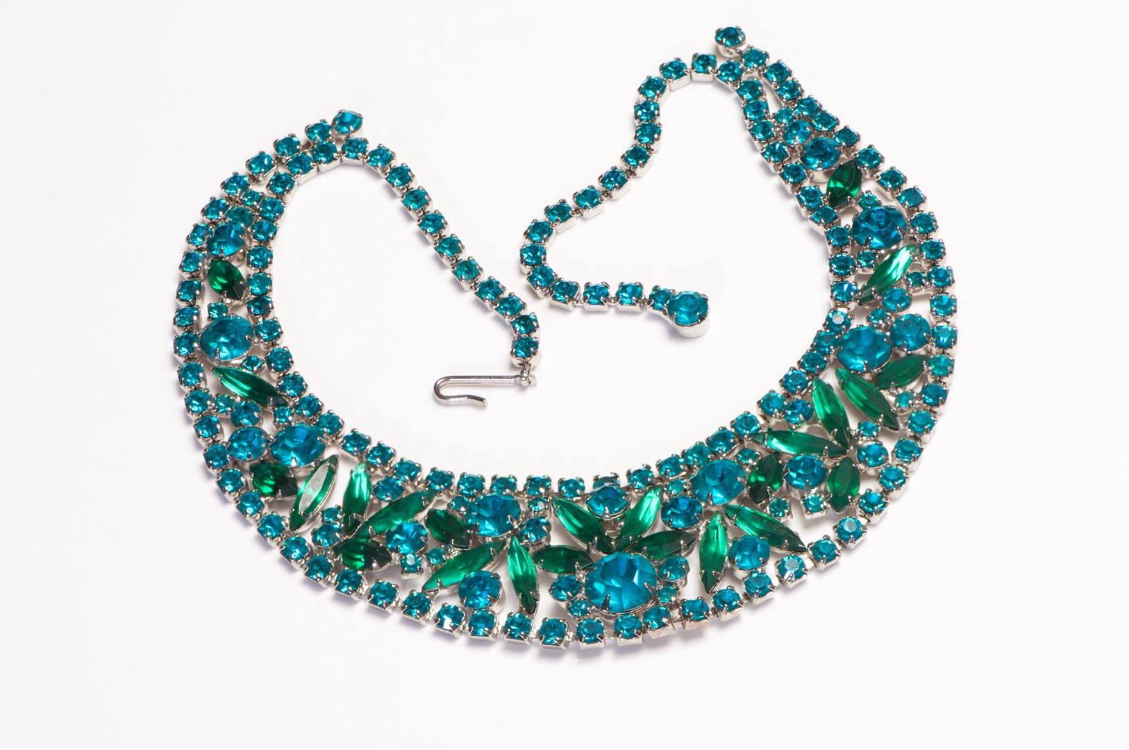Vintage 1960’s Juliana Green Blue Crystal Collar Necklace