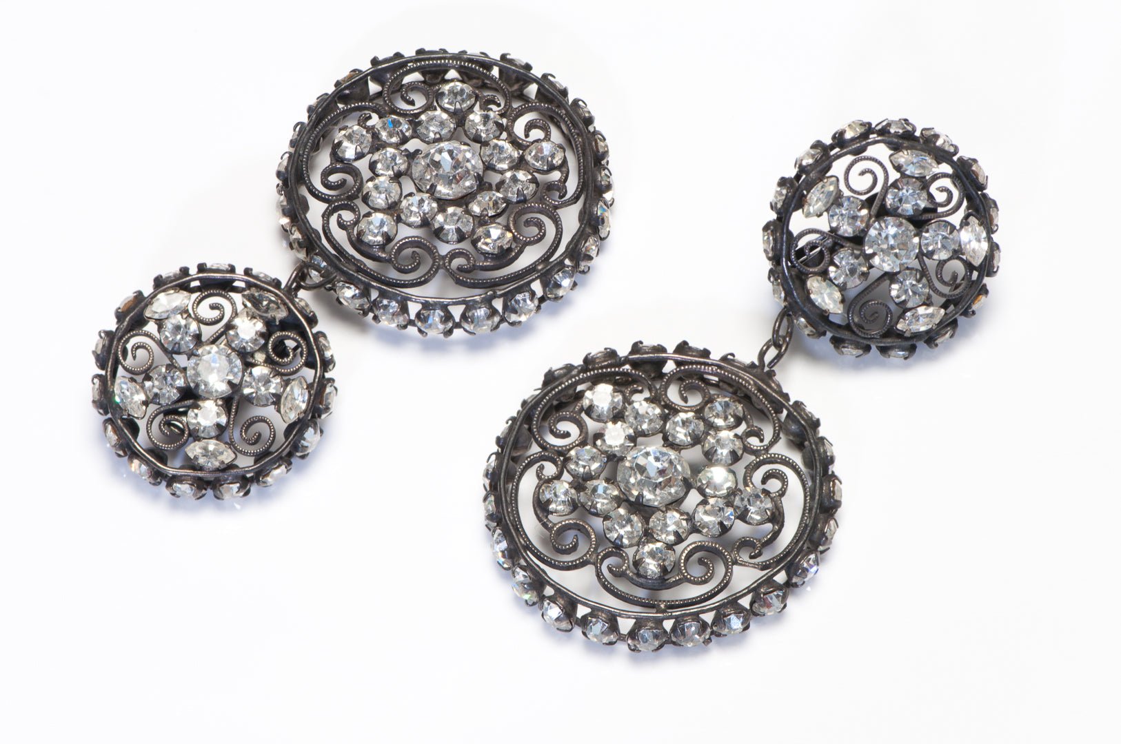 Vintage 1960’s Schreiner NY Long Filigree Metal Crystal Flower Earrings