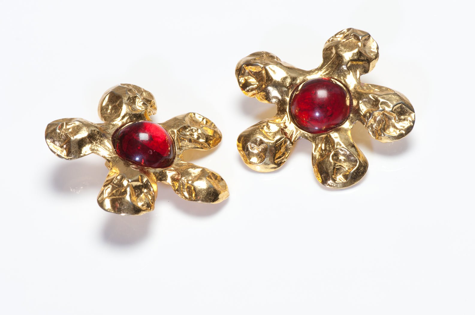 Vintage 1980’s Edouard Rambaud Paris Gold Plated Red Cabochon Flower Earrings