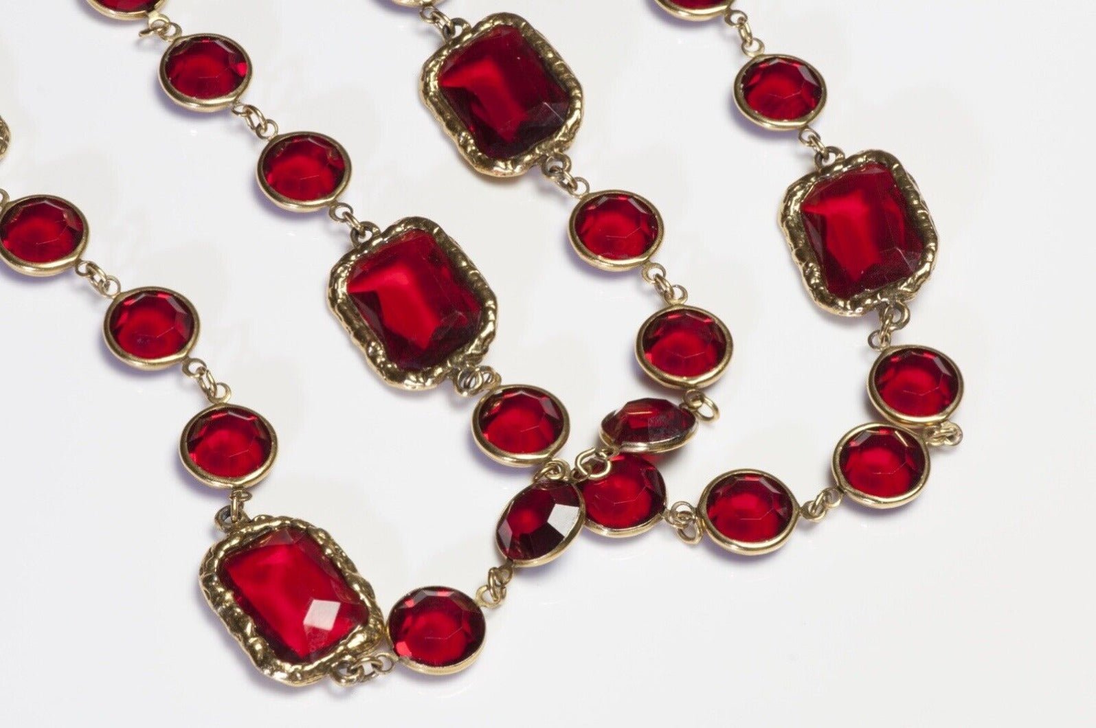Vintage 1981 Chanel Paris Red Crystal Chiclet Chain Sautoir Necklace