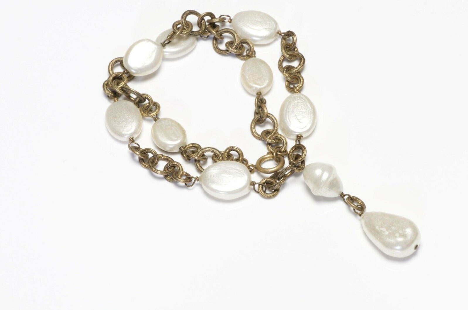 Vintage 1983 CHANEL Paris Pearl Chain Pendant Necklace