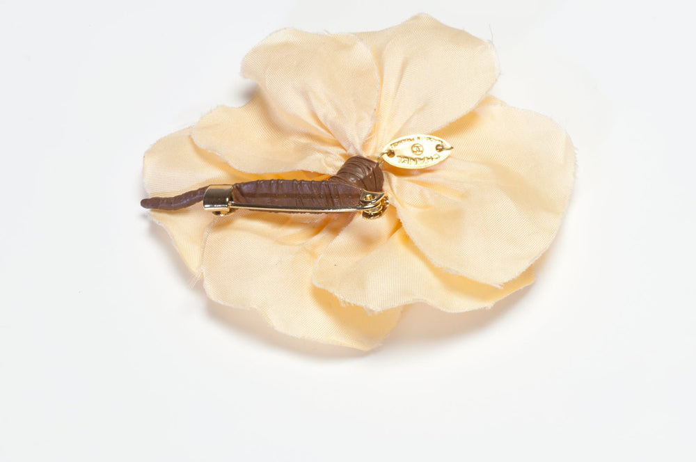 Broche Vintage Feuille En Or Émail Beige - Bijou Ancien - Occasion