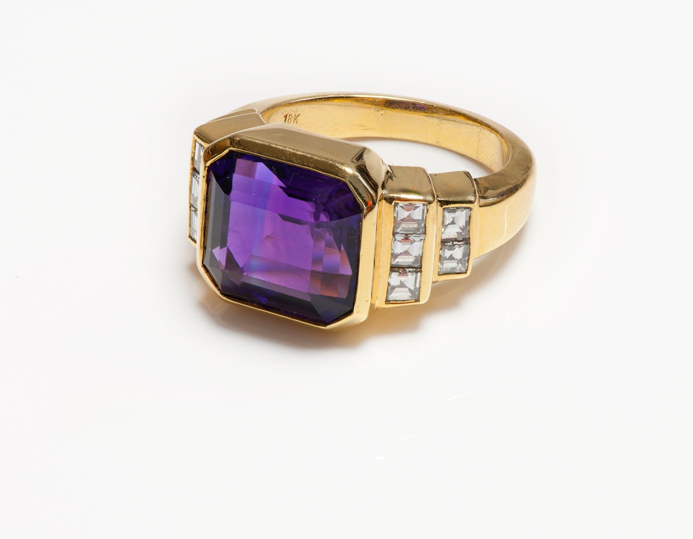 Vintage Amethyst Diamond 18K Yellow Gold Ring