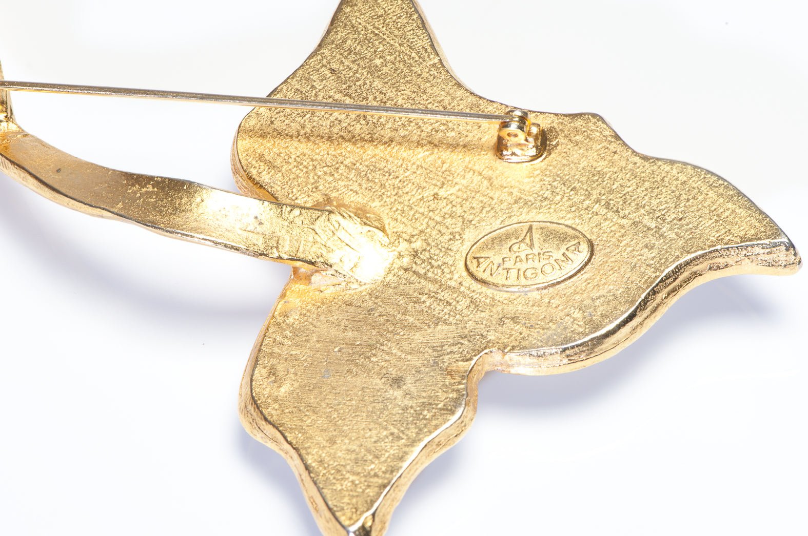 Vintage Antigona Paris Large Gold Plated Lucite Leaf Brooch