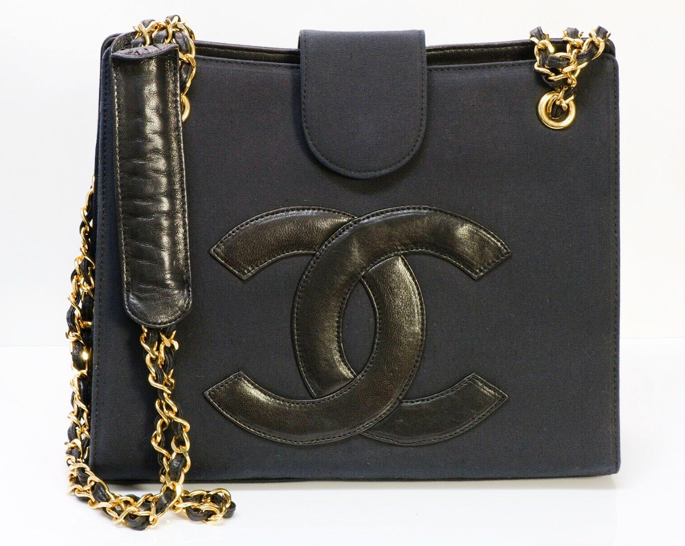 Vintage CHANEL CC Black Fabric Leather Chain Shoulder Bag