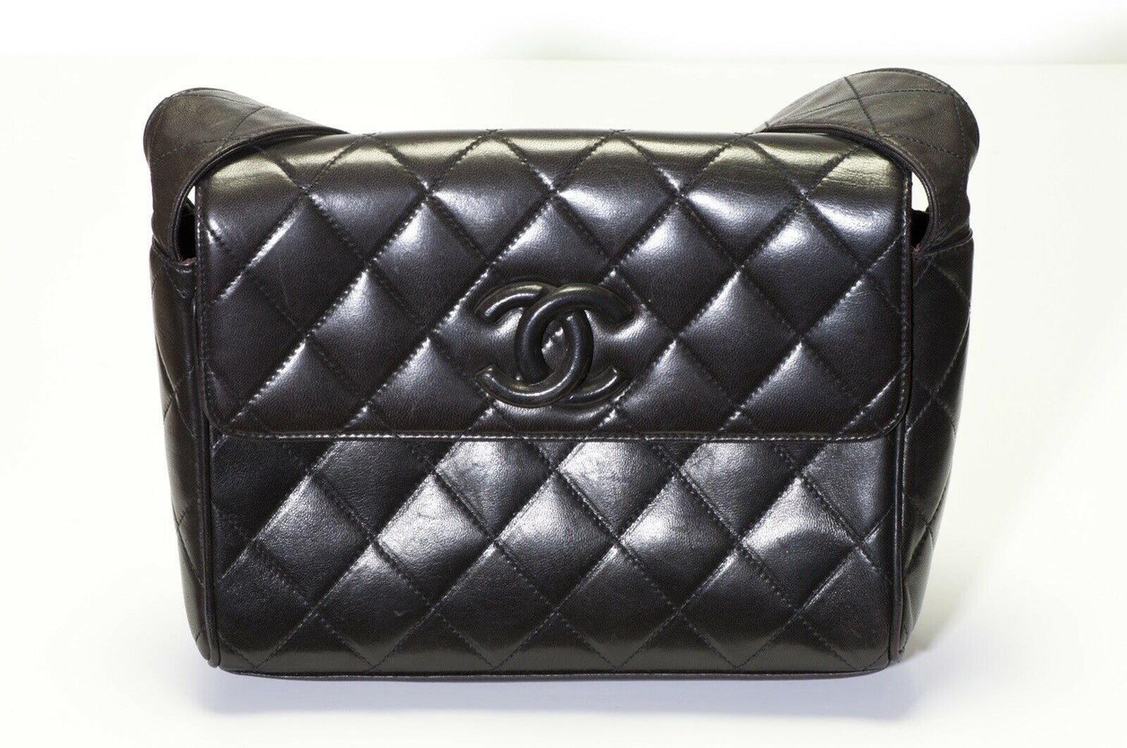 Vintage CHANEL Paris Brown Quilted Leather CC Flap Shoulder Bag