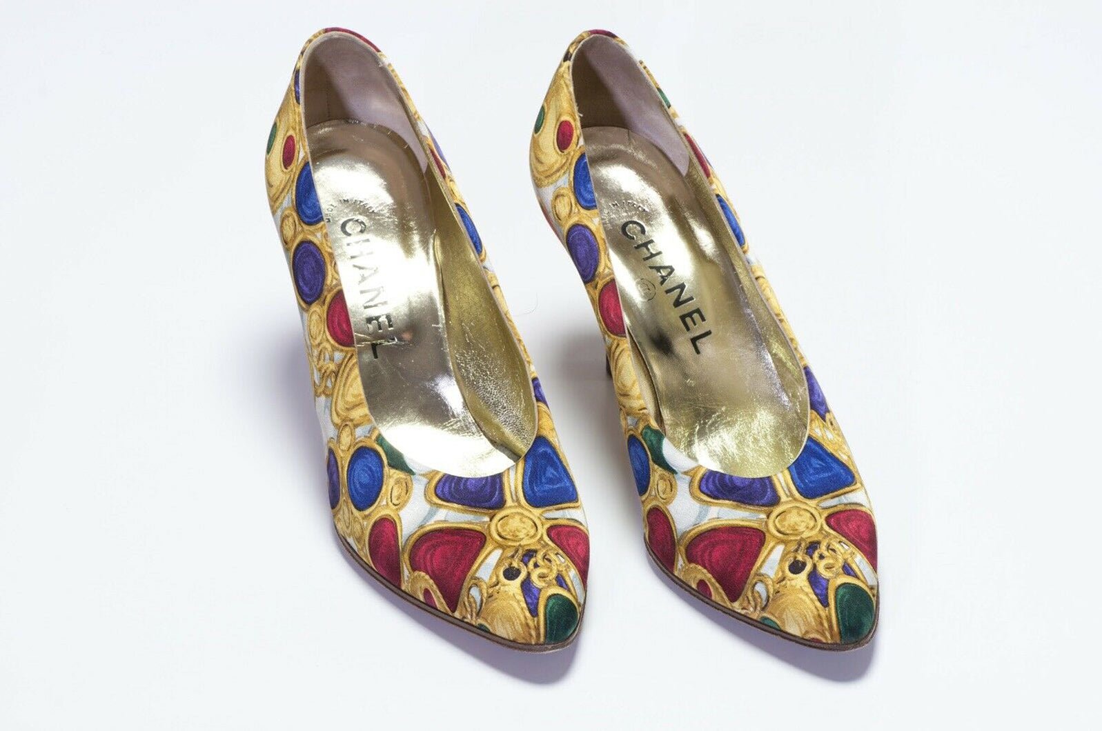 Vintage CHANEL Paris Gripoix Satin Women’s Heels