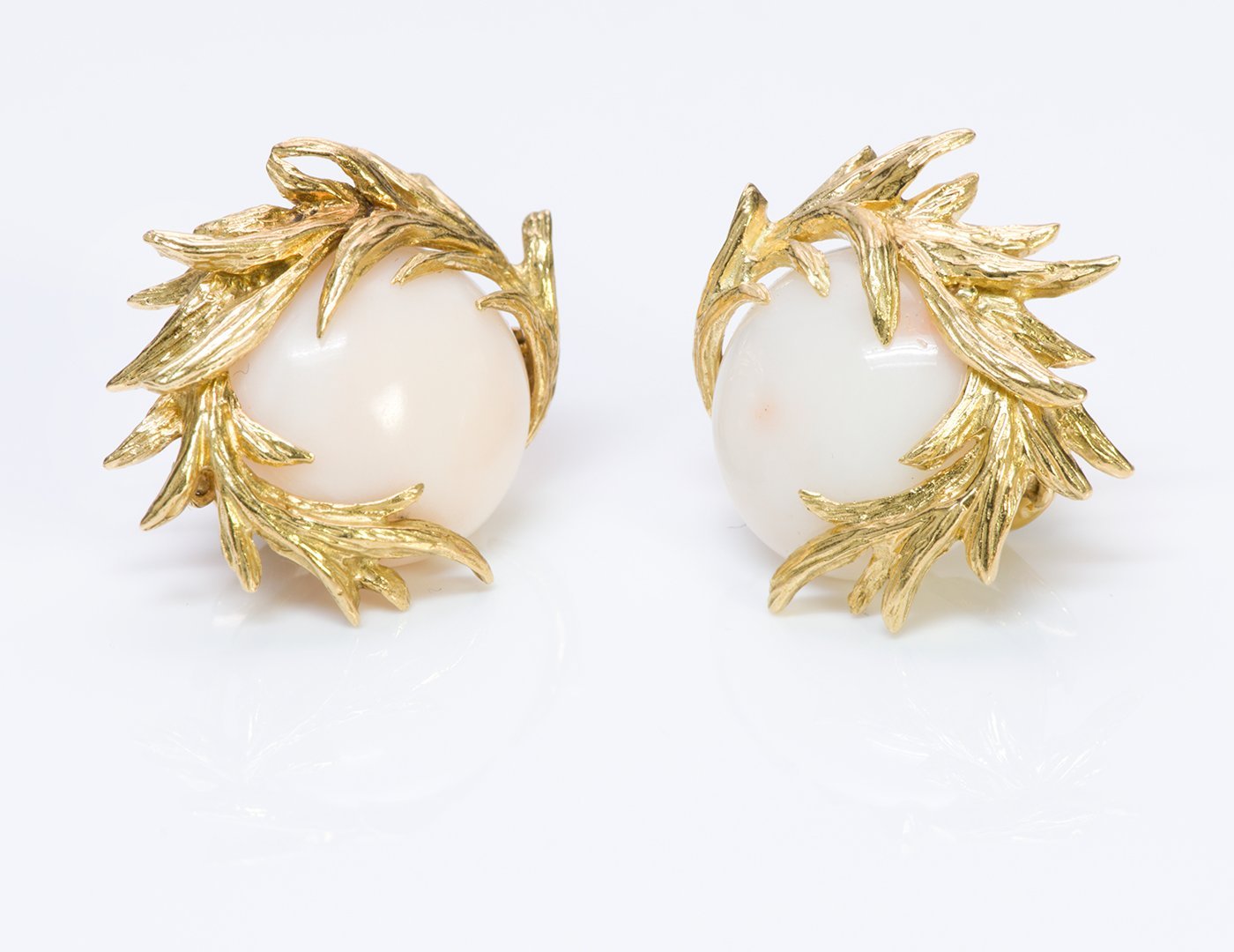 Vintage David Webb 18K Gold Coral Earrings