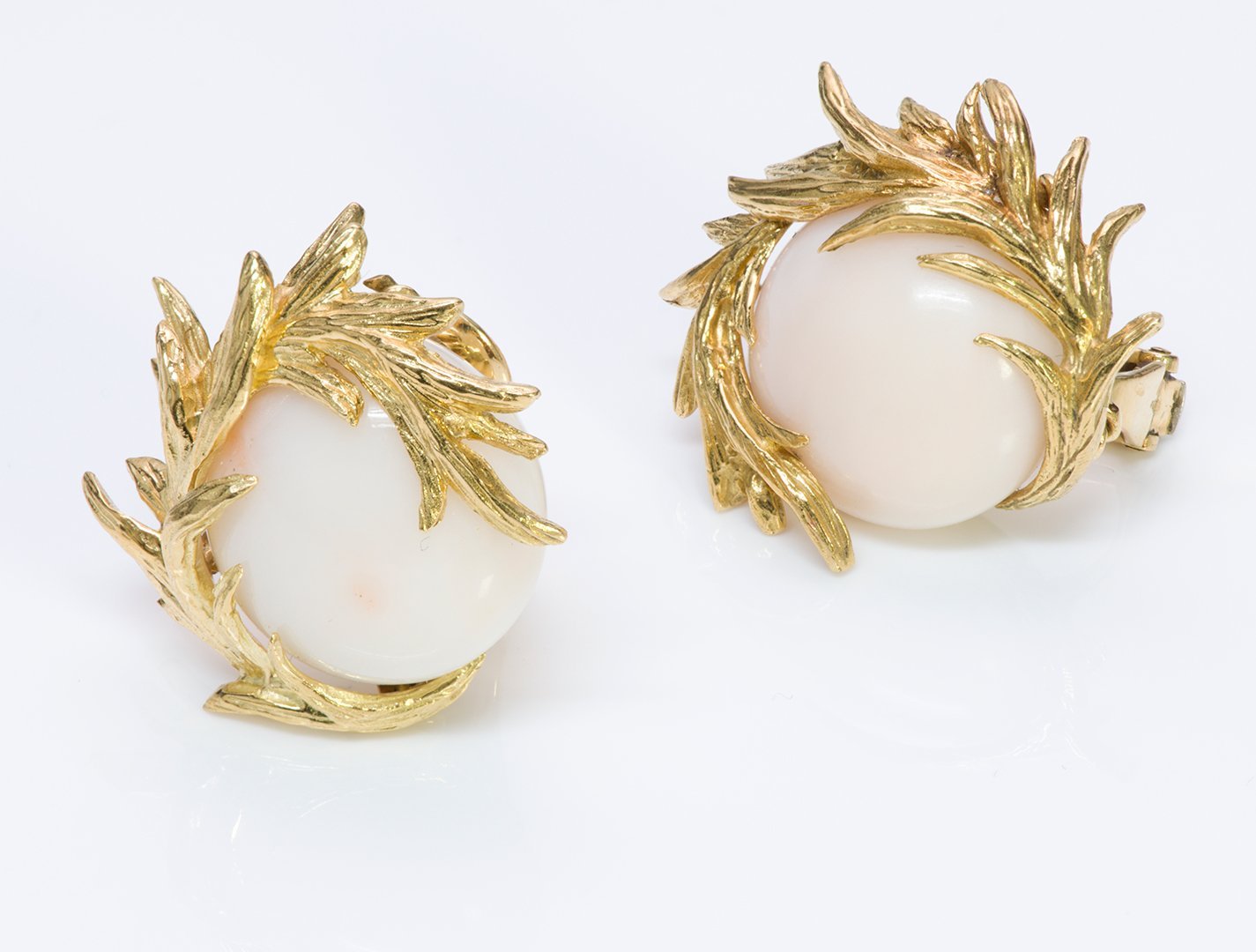 Vintage David Webb 18K Gold Coral Earrings