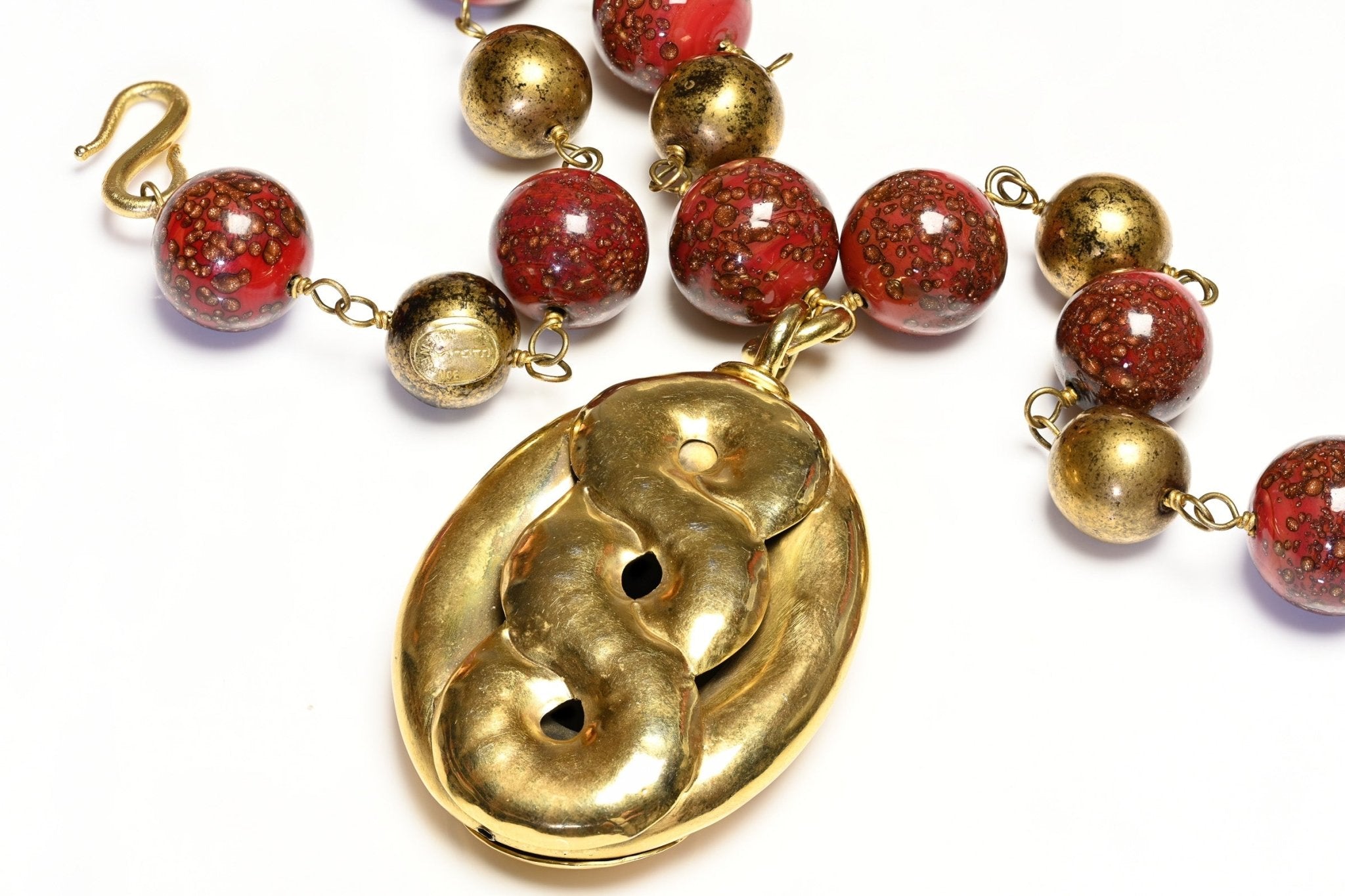 Vintage Frances Patiky Stein FPS Paris Gripoix Red Glass Beads Pendant Necklace