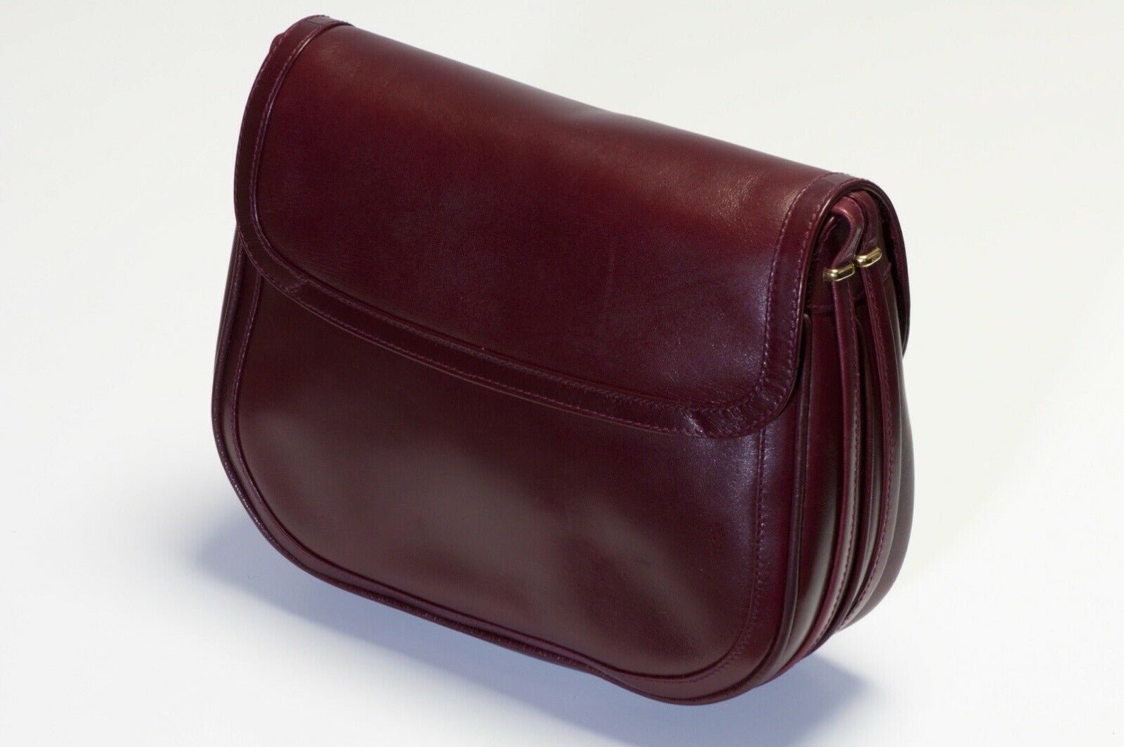 Vintage GUCCI Burgundy Leather Saddle Women’s Crossbody Bag