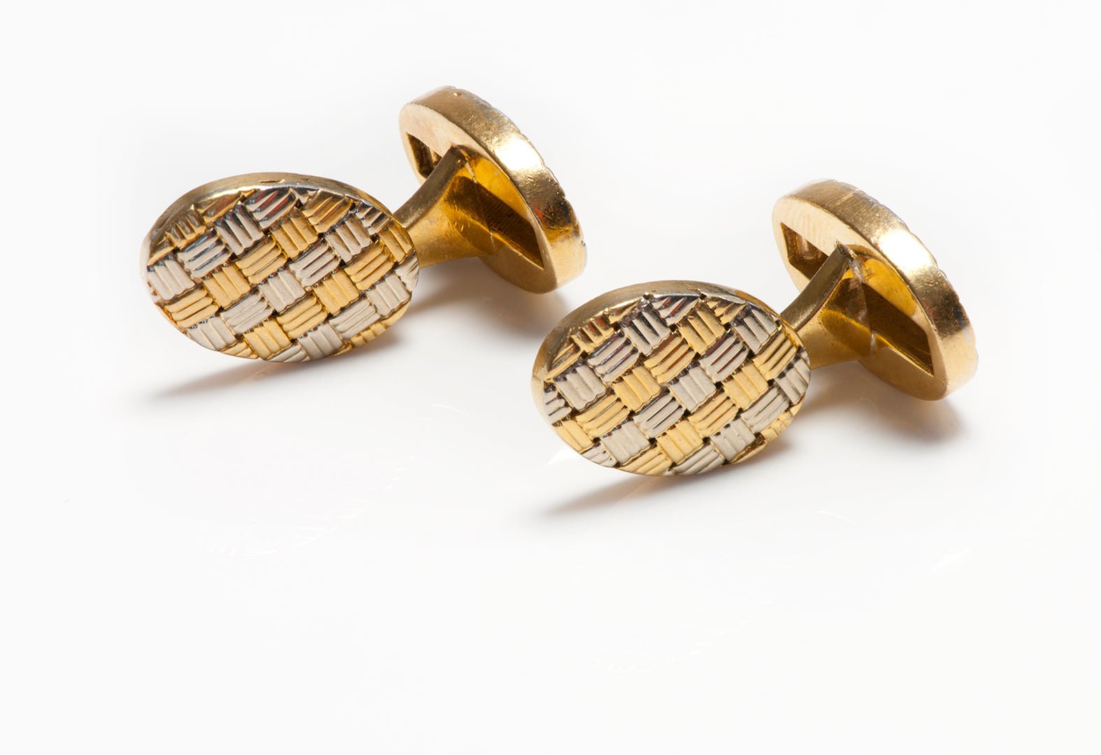 Vintage Men's 18K Gold Woven Basket Weave Swivel Cufflinks