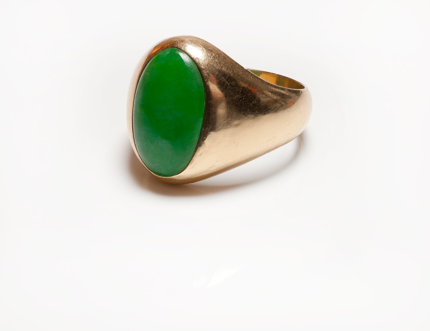 Vintage Men's Tiffany & Co. Yellow Gold Oval Jade Ring