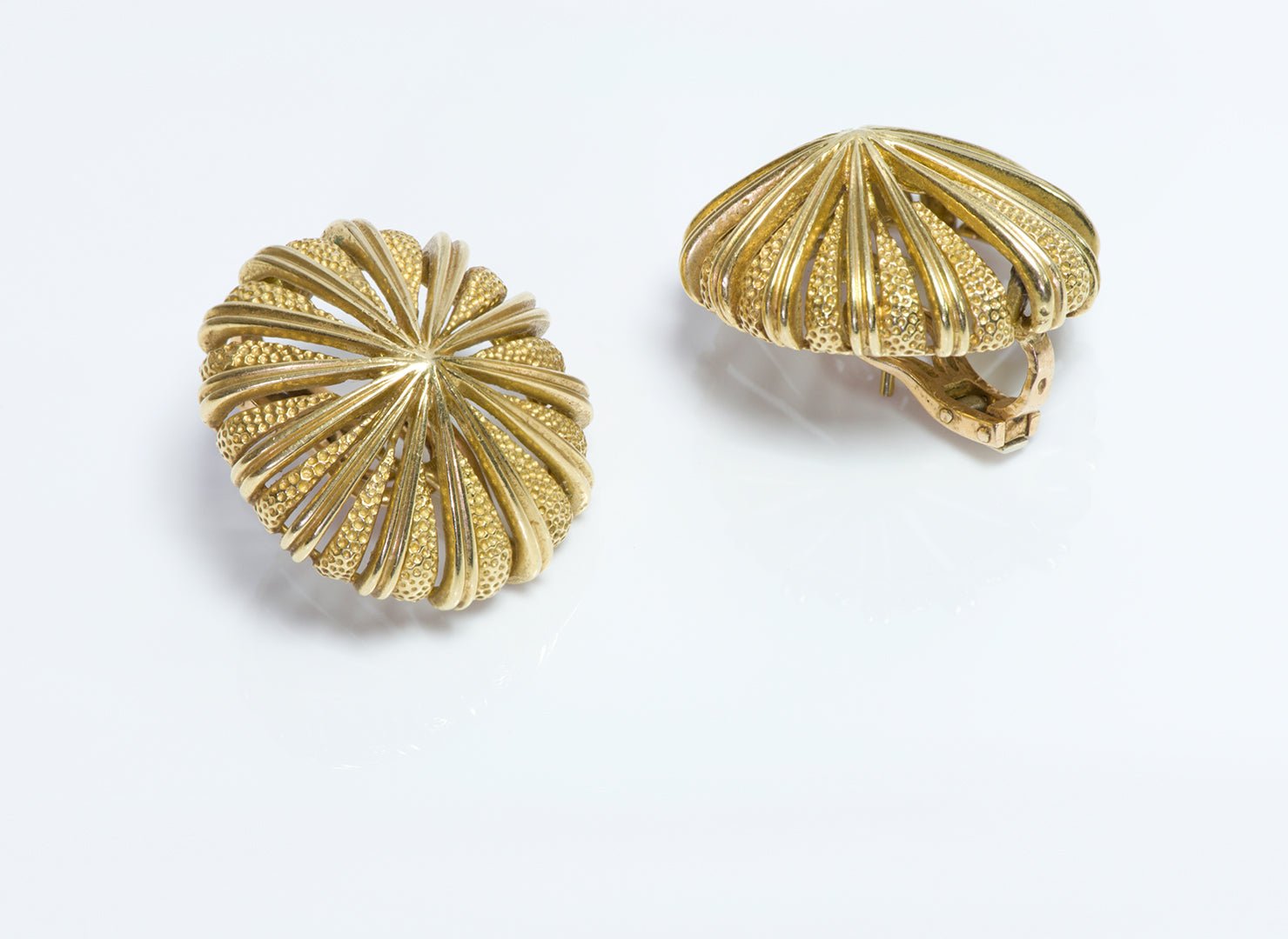 Vintage O. J. Perrin 18K Yellow Gold Earrings