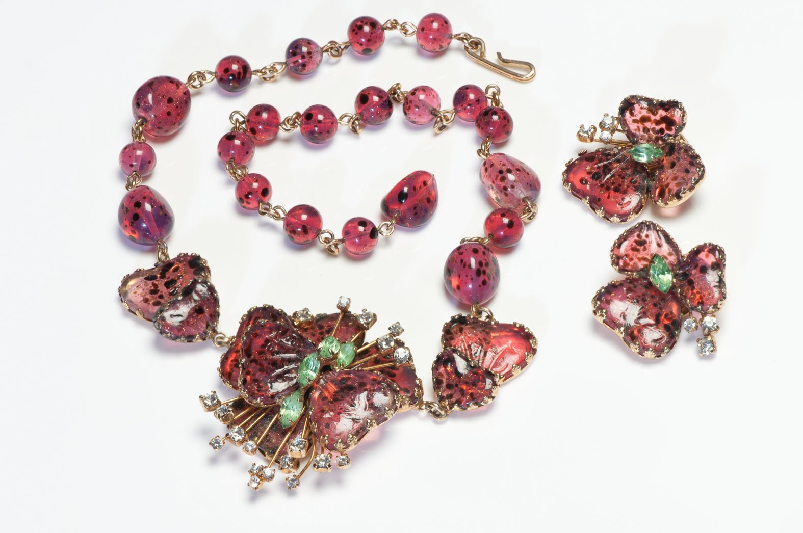 Vintage Pink Poured Glass Green Crystal Butterfly Flower Earrings Necklace Set