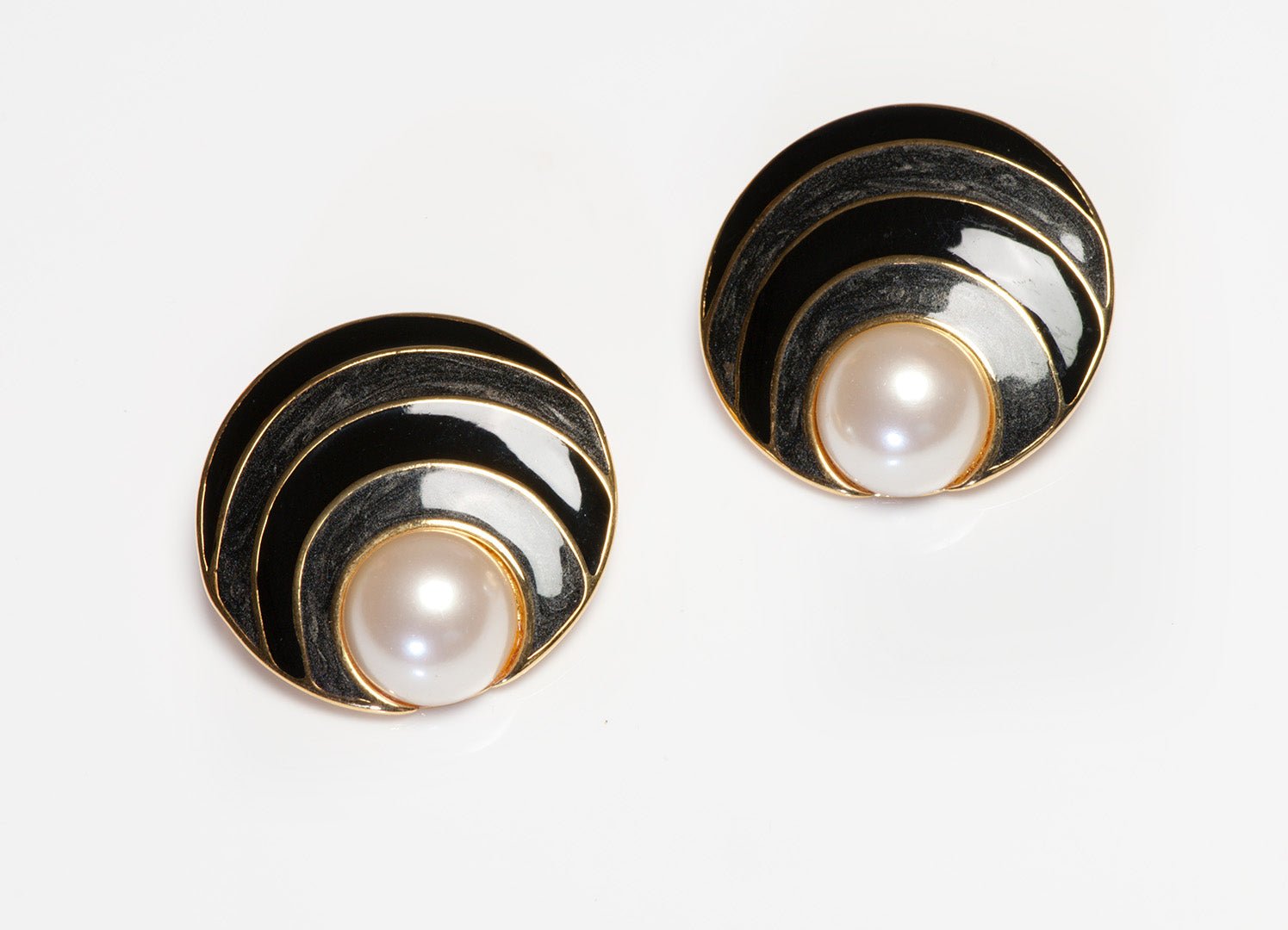 Vintage TAT Enamel Faux Pearl Earrings