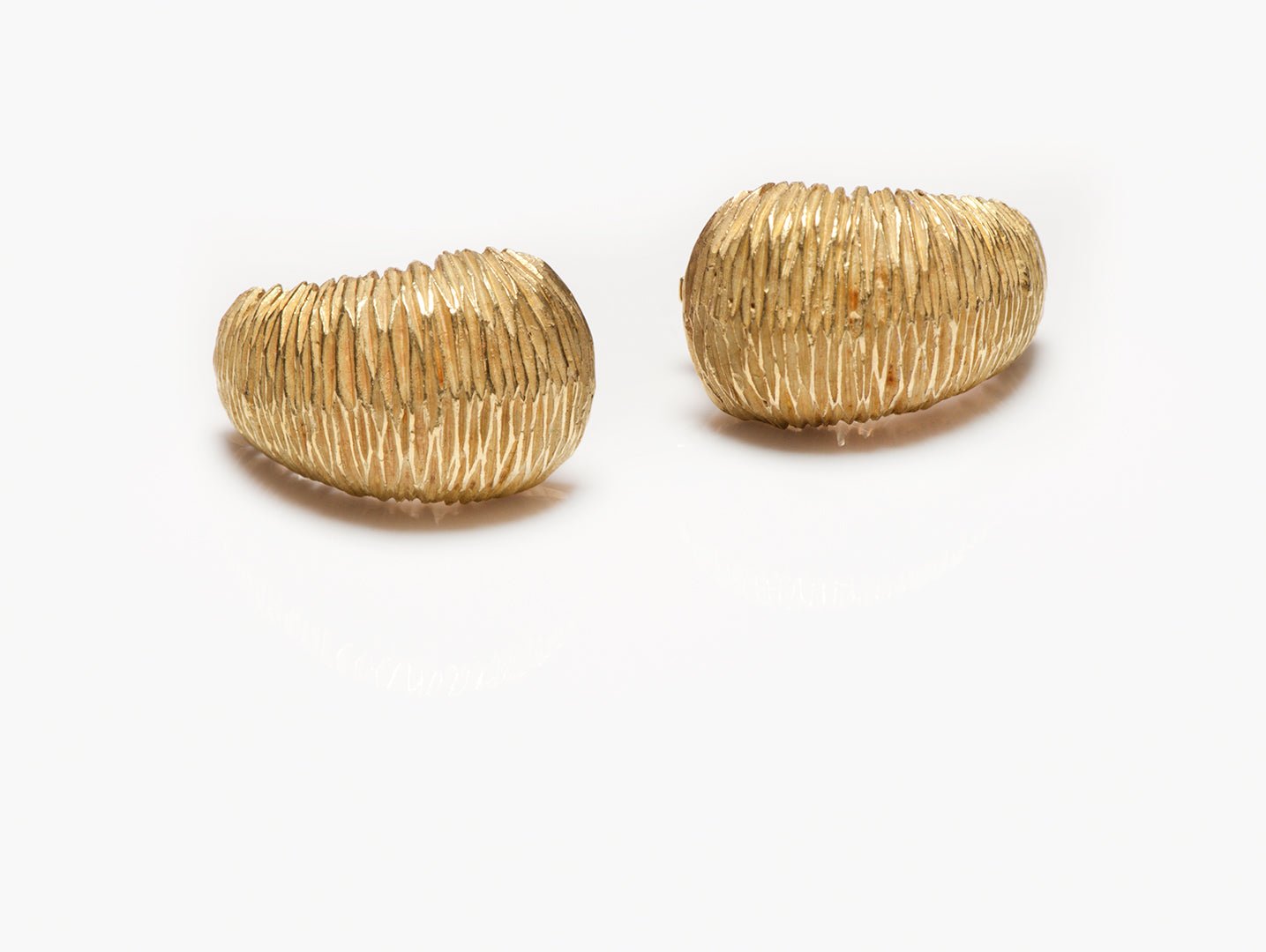 Vintage Tiffany & Co. Textured 18K Yellow Gold Earrings