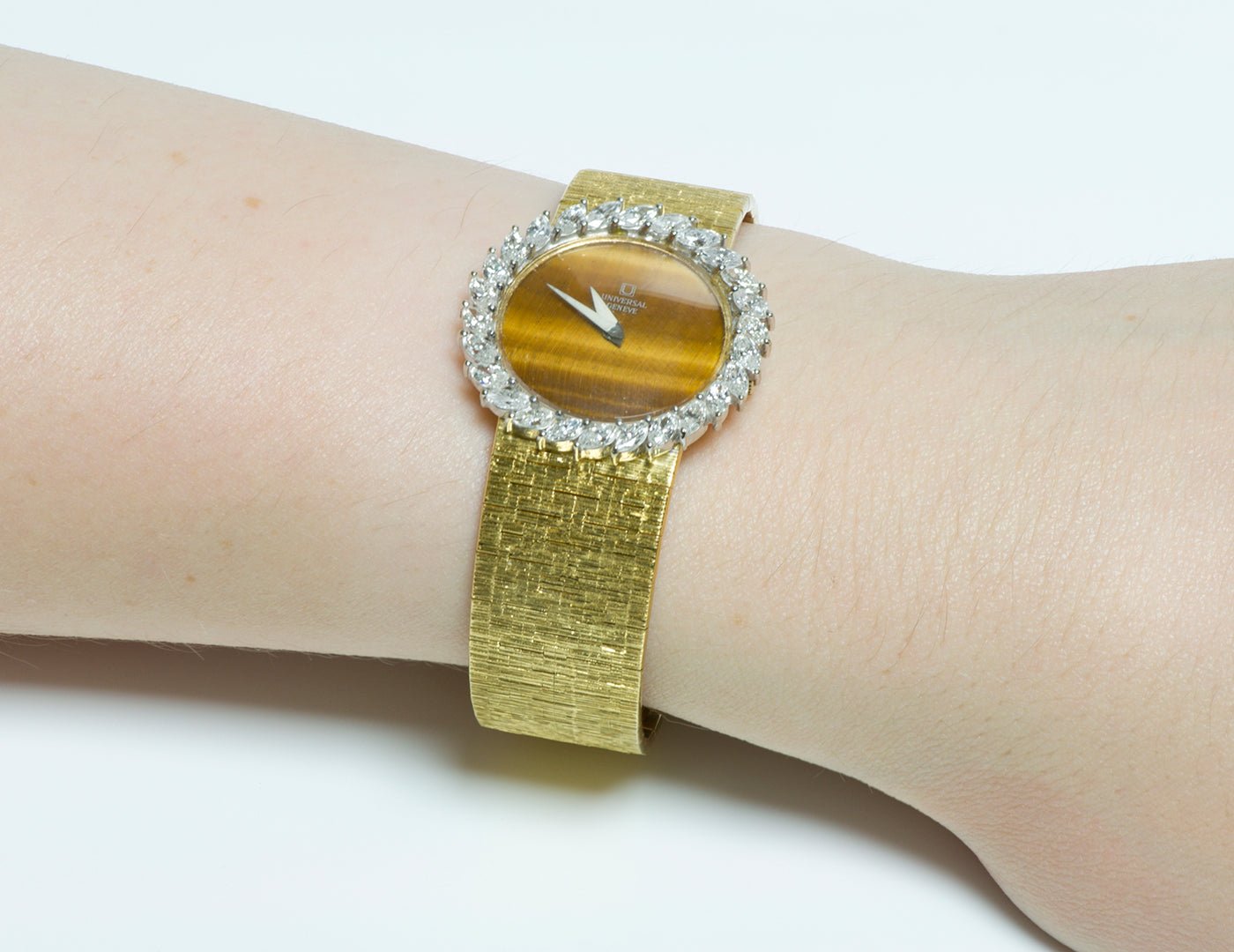 Vintage Universal Geneve 18K Gold Ladies Diamond Watch