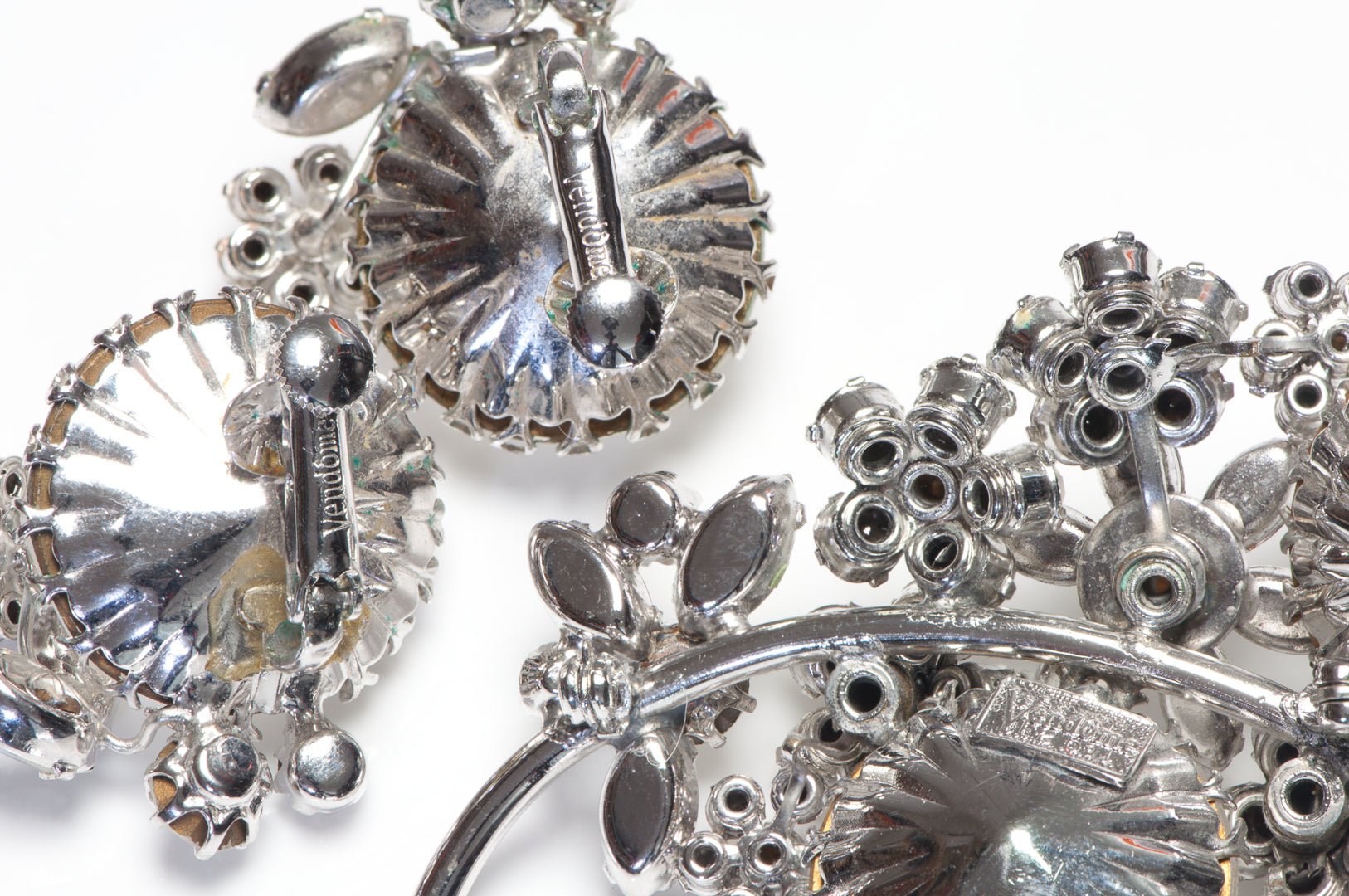 Vintage Vendome Rhodium Plated Faceted Crystal Flower Brooch Earrings Set