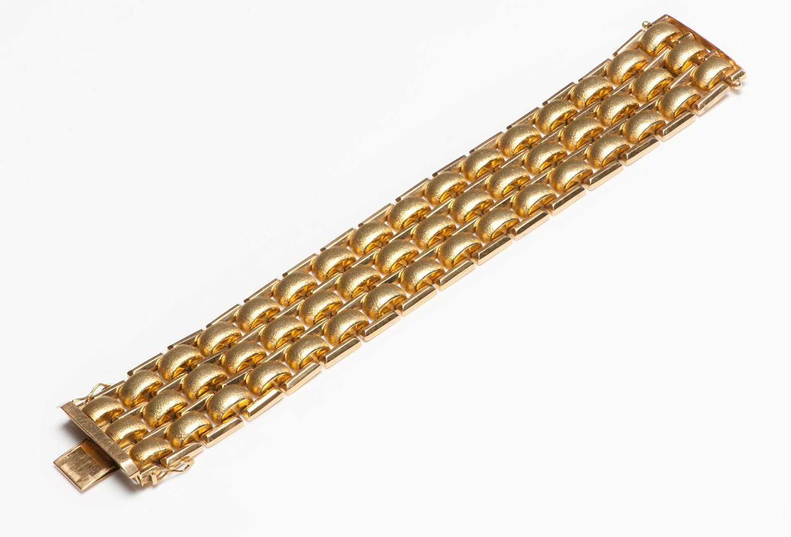 Vintage Wide 18K Yellow Gold Link Bracelet