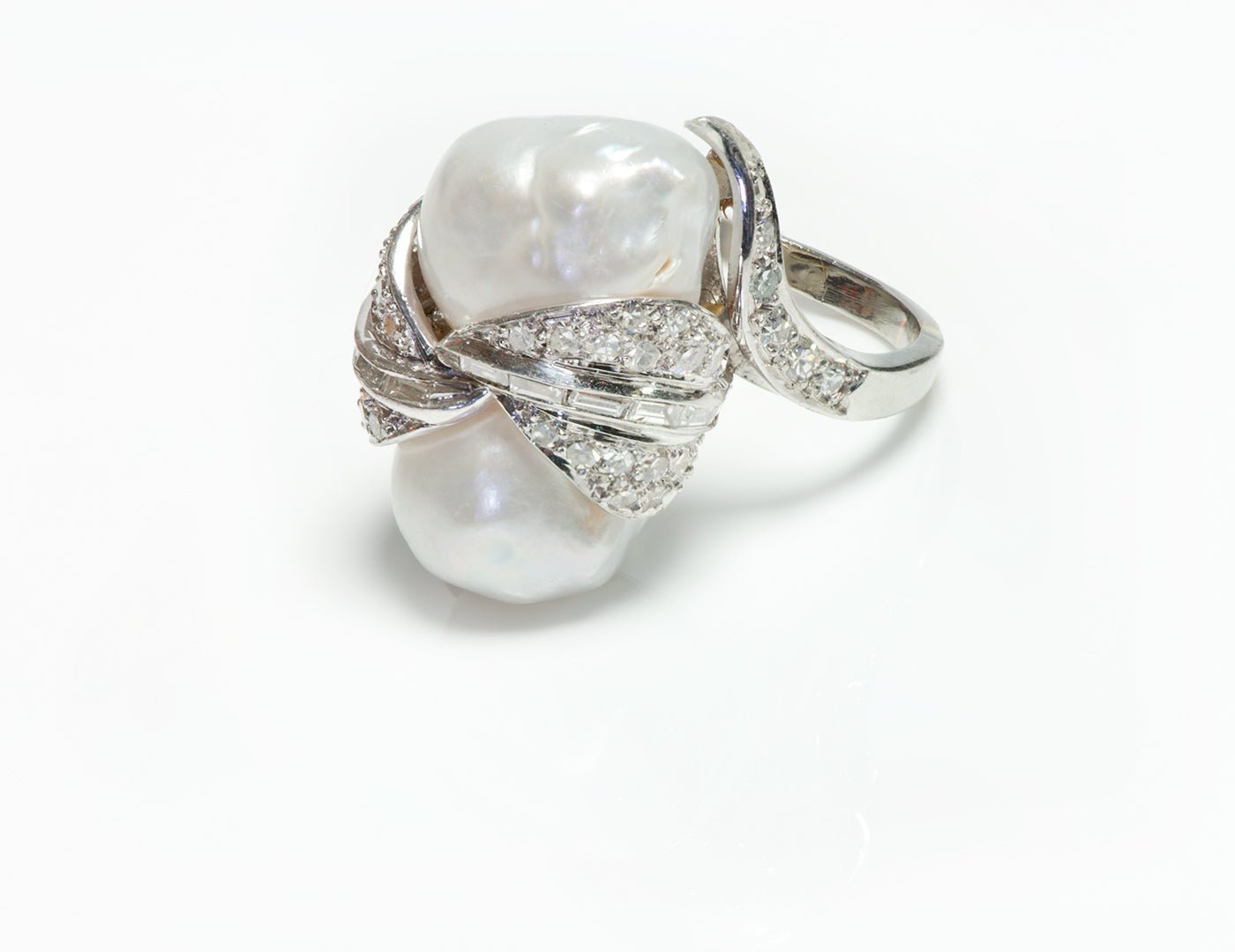Vintage William Ruser Platinum Pearl & Diamond Ring