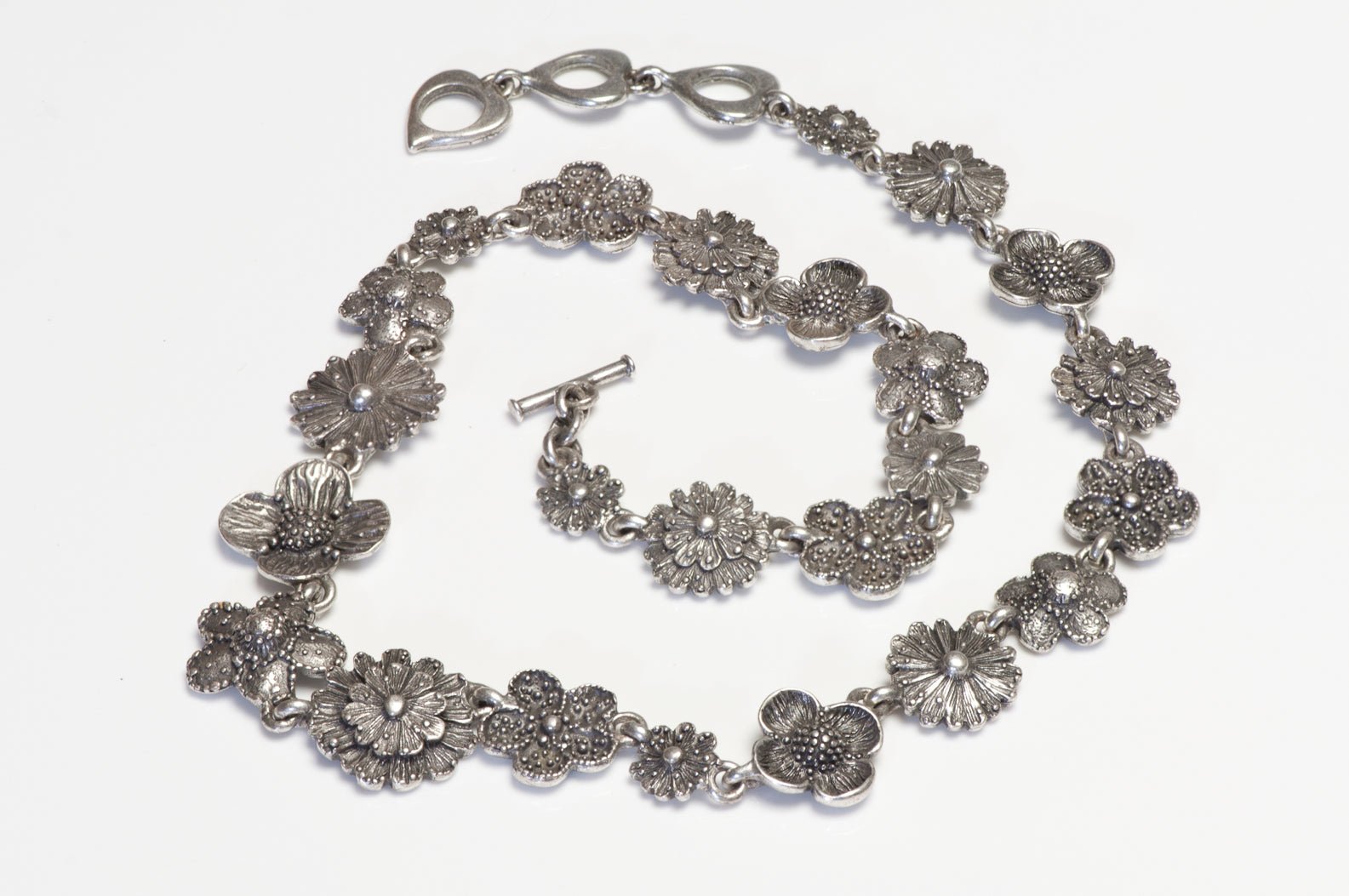 Vintage Yves Saint Laurent Paris YSL Silver Tone Flower Necklace