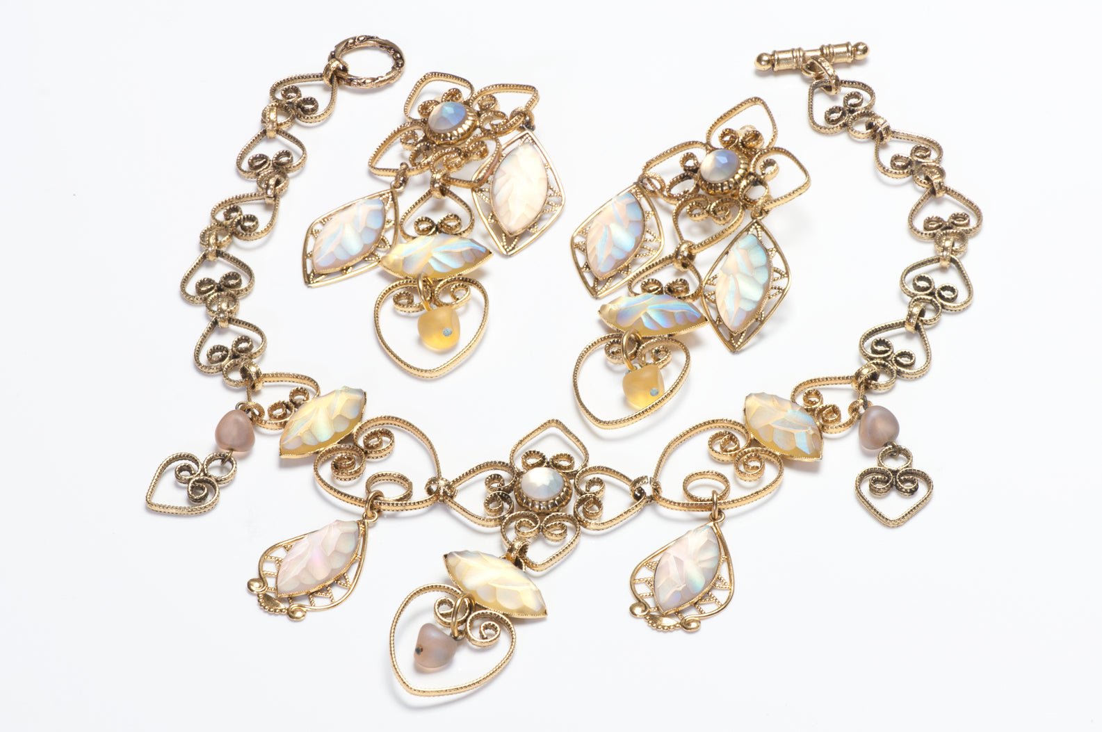 Vintage Zoe Coste Paris Opaline Carved Lucite Filigree Heart Earrings Necklace Set