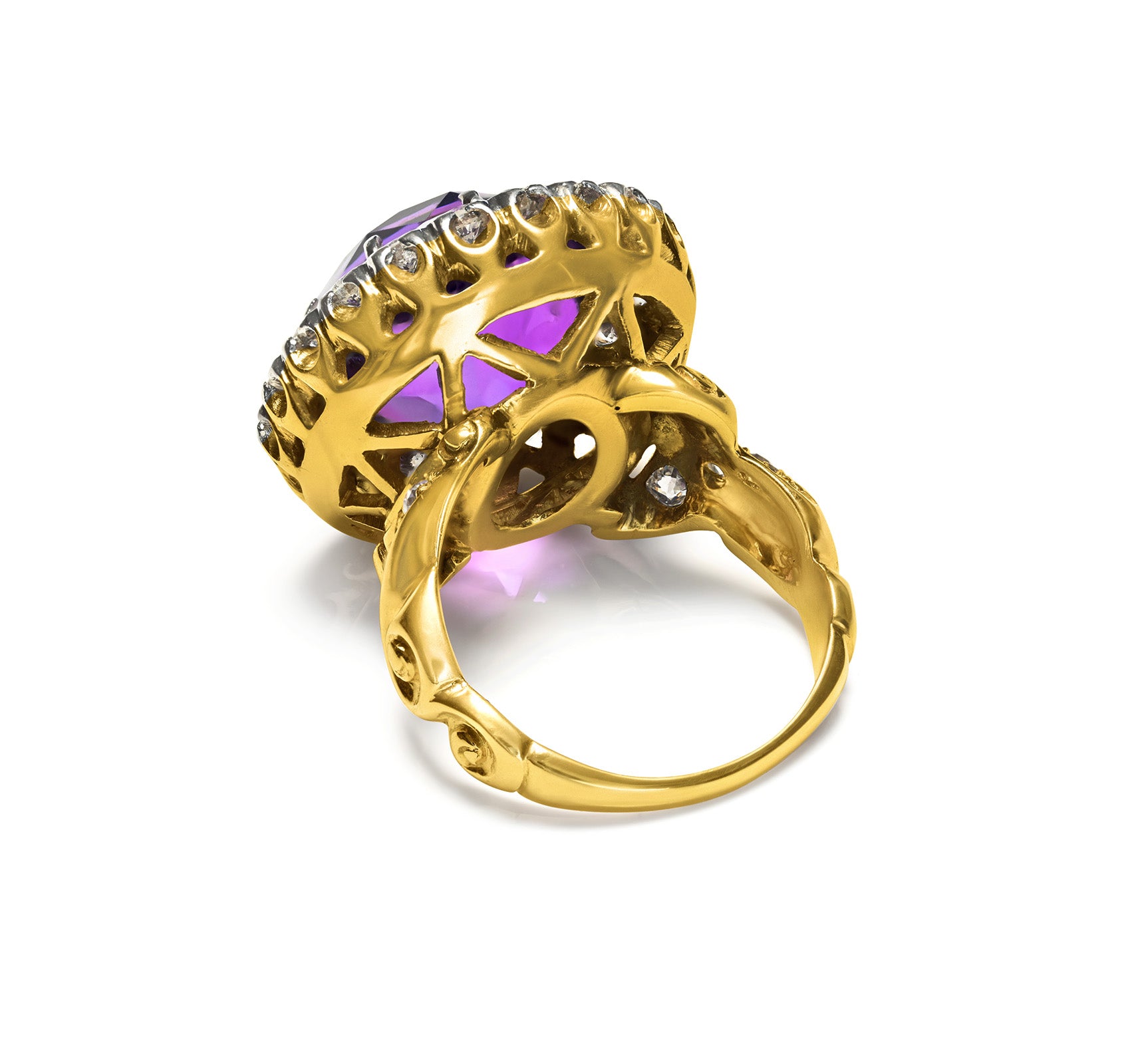 Vintage Round Amethyst and Diamond Halo Ring in Yellow Gold dome 